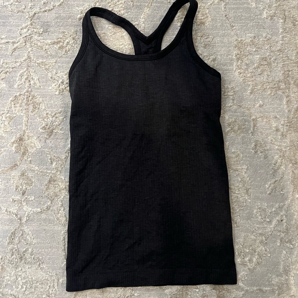 Lululemon Ebb to Street Tank